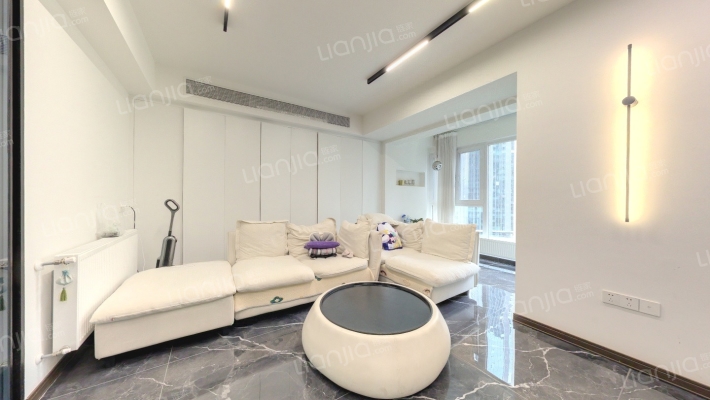 世豪瑞丽二手房实景图