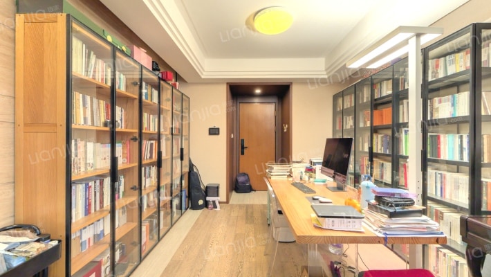 爱居二手房实景图