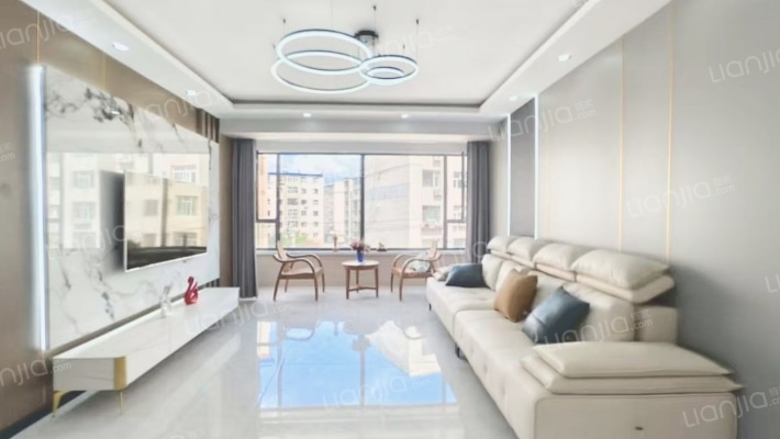 松花雅苑二区二手房实景图