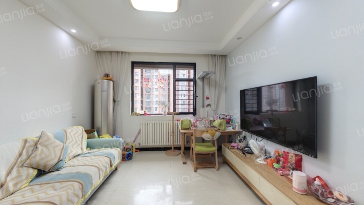 绿都紫荆华庭雅园二手房实景图