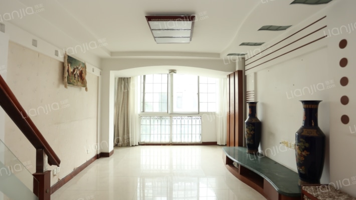 阳光世纪花园云杉苑二手房实景图