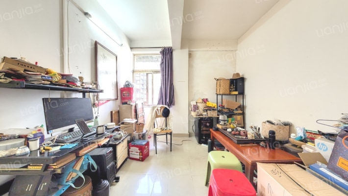 泰丽苑二手房实景图