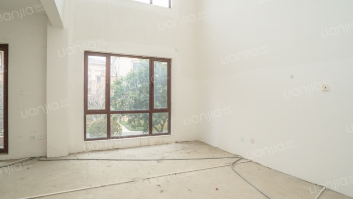 高德庄园二手房实景图