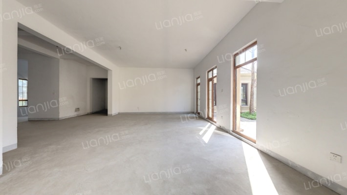 绿城玫瑰园二手房实景图