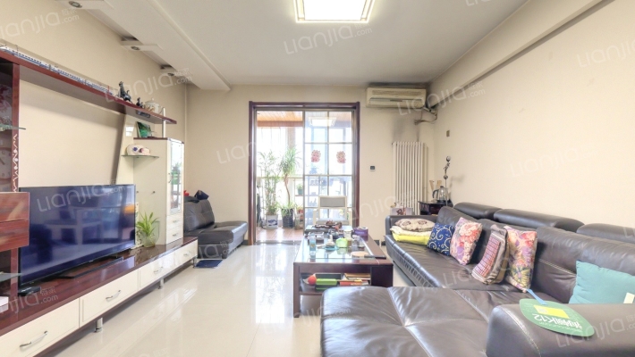 铁路局小区二手房实景图