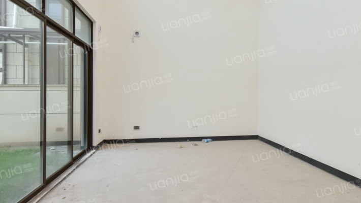 公园九里玖号院二手房实景图