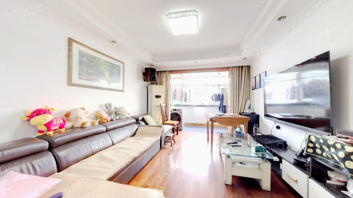 嘉富小区二手房实景图