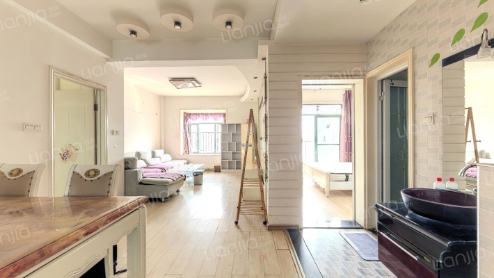 新奥风尚二手房实景图