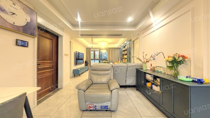 海兴雅苑二手房实景图