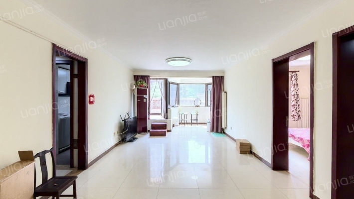 珠江帝景伯爵山二手房实景图