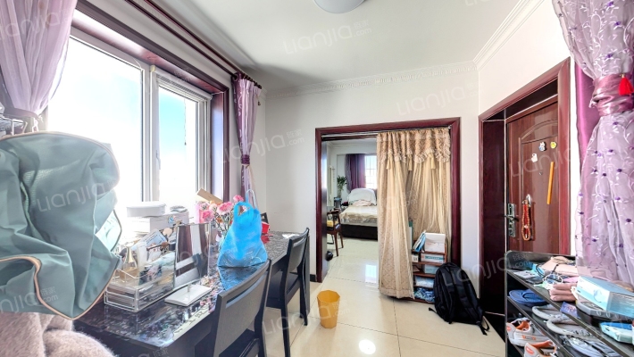 果园225号旁门二手房实景图