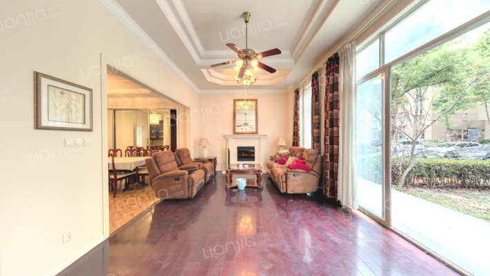 汤臣豪庭二手房实景图