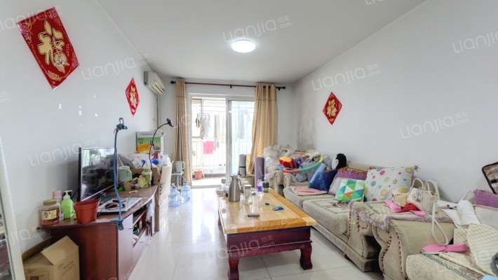 联港嘉园C区二手房实景图