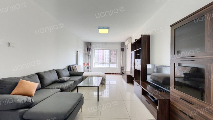 保利紫荆香谷南区二手房实景图