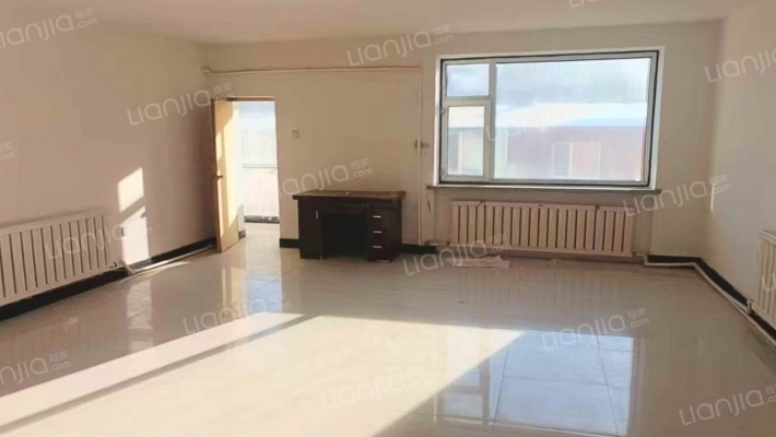 华侨城综合楼二手房实景图