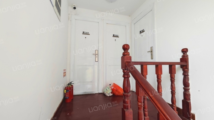 红庄新村五区二手房实景图