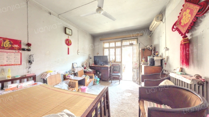 交通局住宅楼二手房实景图