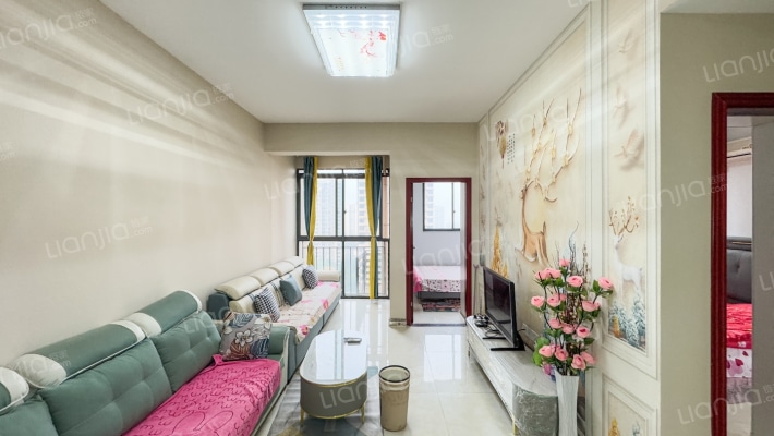 银翔盛世华庭二手房实景图