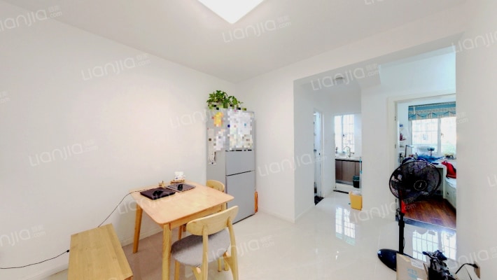 秋涛南苑二手房实景图