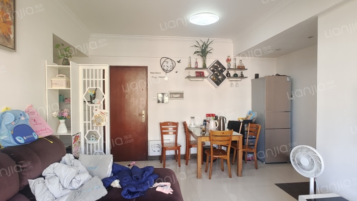 莞都可苑B区二手房实景图