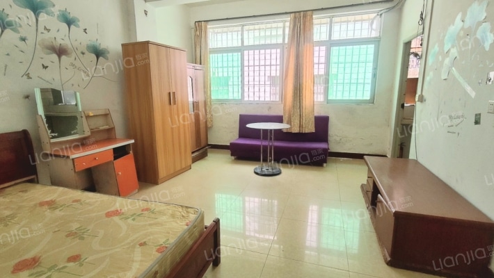 竹树山庄二手房实景图