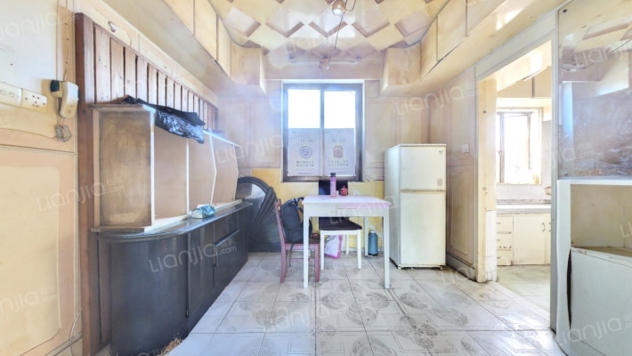 教苑新村二手房实景图