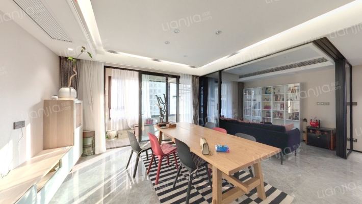 万科时代都会二手房实景图