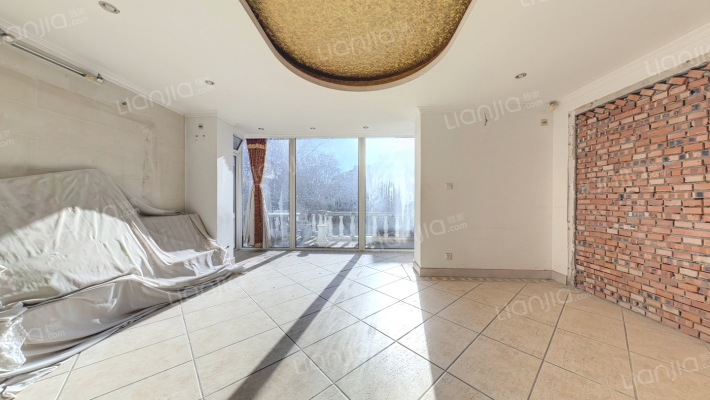 龙城花园中五区二手房实景图