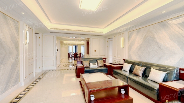 九龙仓滨江壹十八二手房实景图