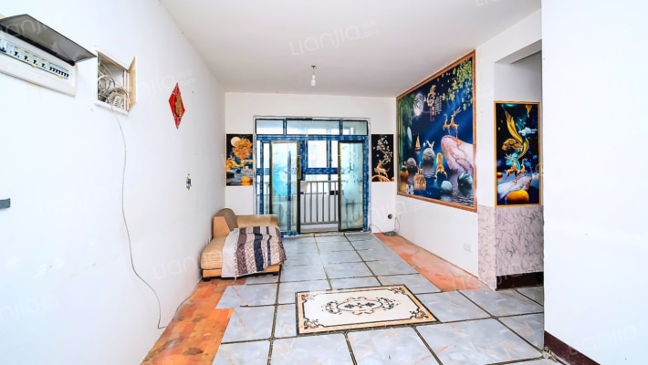 和润家园一期二手房实景图