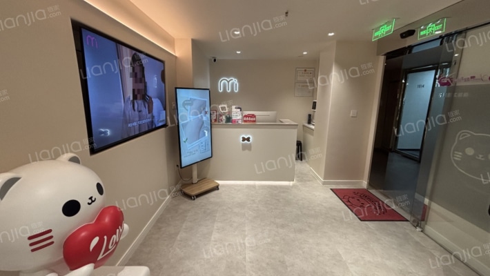 老三届首座二手房实景图