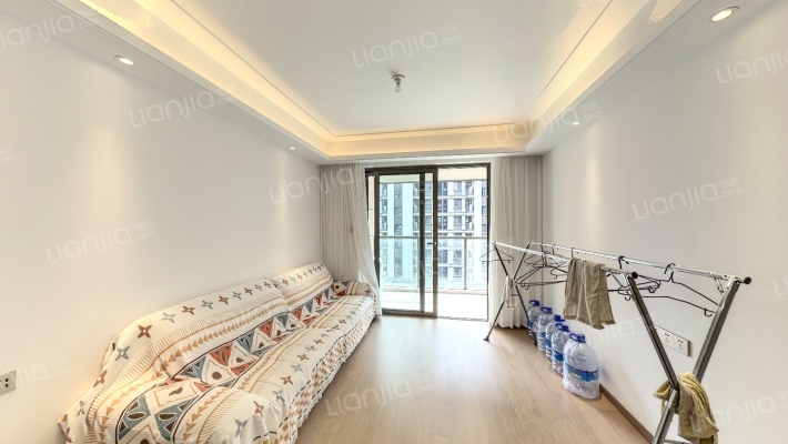 山语隽府二手房实景图