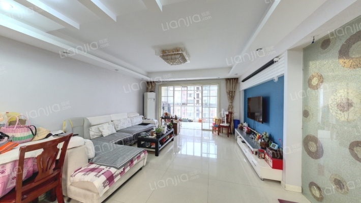 怡江城小区二手房实景图