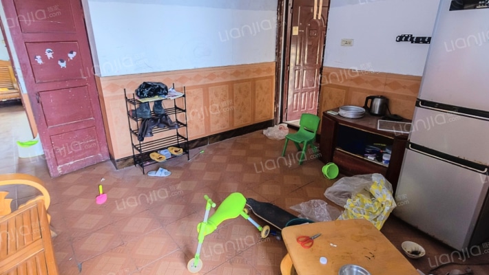 凤园路二手房实景图