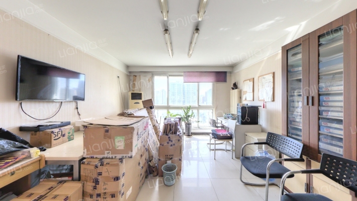 CBD总部公寓一期二手房实景图