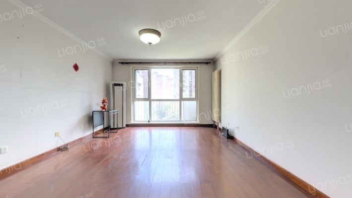 宝石花苑二手房实景图