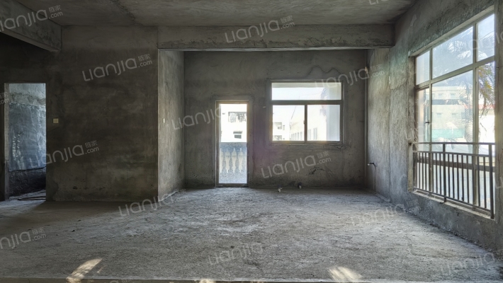 御苑别墅二手房实景图