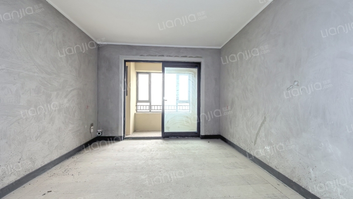 江山樾三期北二手房实景图