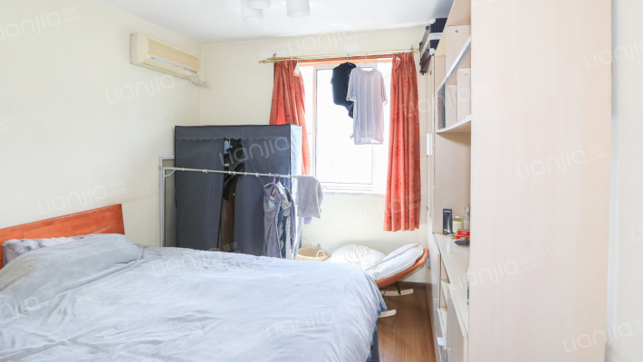 西南小区二手房实景图