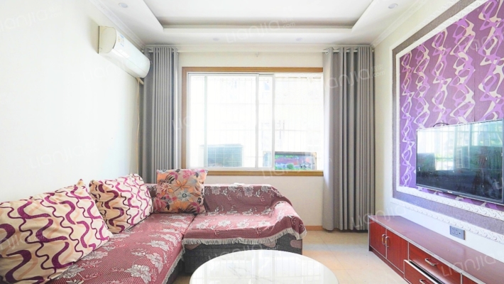 索特小区二手房实景图