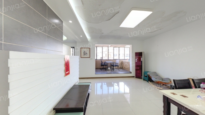 新界一期二手房实景图