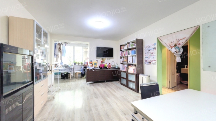 京贸国际公寓二手房实景图