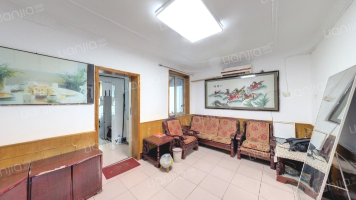 上新村二手房实景图