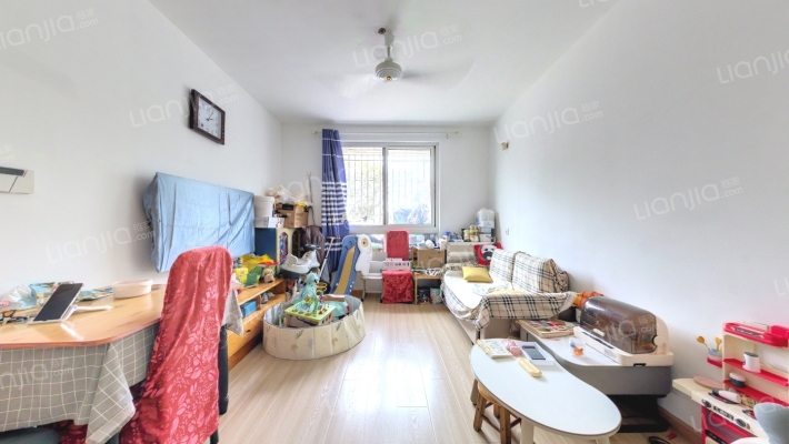 新顾村大家园A区二手房实景图