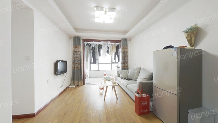 绿地滨湖国际城七区二手房实景图