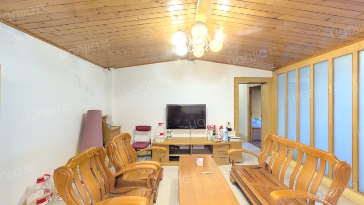 成华南街11号二手房实景图