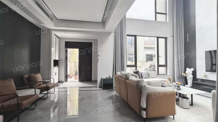 绿地中央公园璟璞二手房实景图