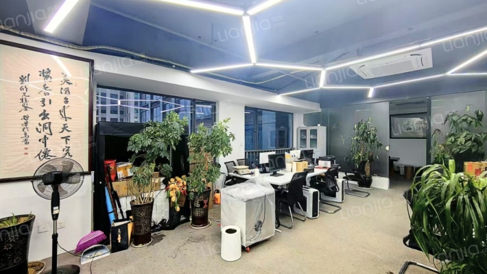 麒龙CBD中心二手房实景图