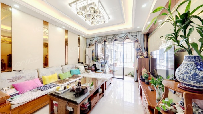 罗宾森广场一期二手房实景图