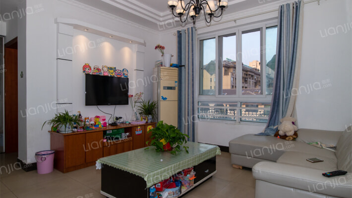 龙山商贸中心二手房实景图